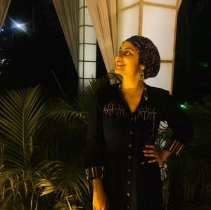 Meet your Posher, Tejaswani